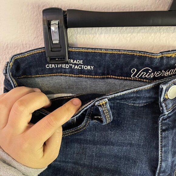 Universal Thread High Rise Skinny Blue Size 10 Jeans - Picture 3 of 5